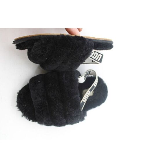 TODDLER SZ 10c BLACK UGG FLUFF YEAH SLIDE SHEEPSKIN SLIPPERS UNISEX 1098579T - Picture 1 of 9